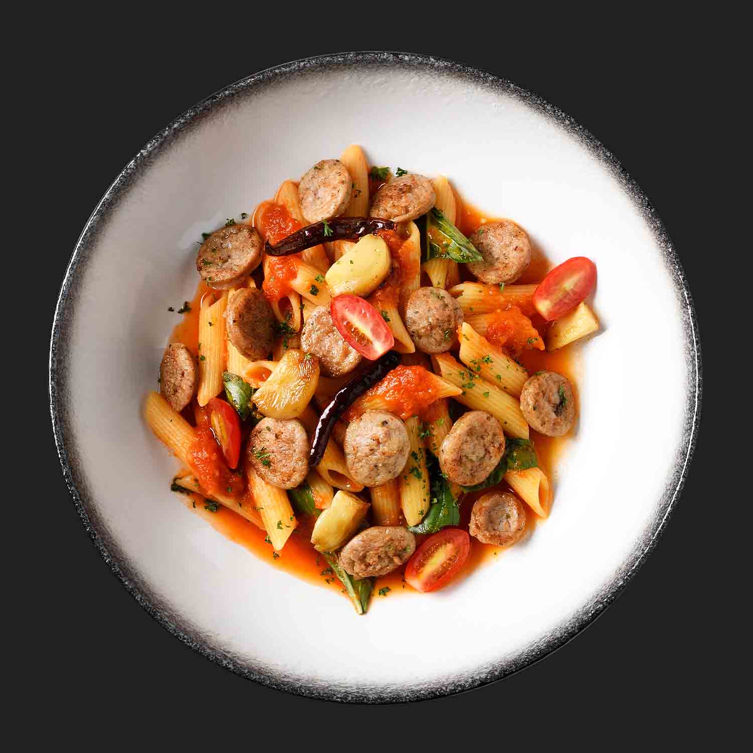 เพนเน่ไส้กรอกอิตาเลี่ยนซอสมะเขือเทศ